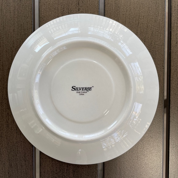 VINTAGE SILVERIE CHINA COFFEE TEA CUP AND SAUCER SET!! - Picture 8 of 8